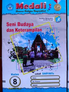 Distributor/Supplier/Jual LKS SMP/MTs K13 Merk Medali SBK Kelas 8 Semester 1