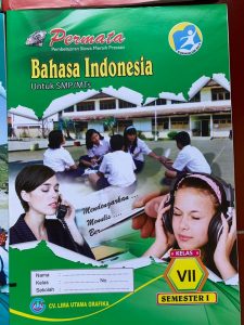 Distributor/Supplier/Penyedia/Agen/Jual LKS SMP/MTs K13 Merk Permata Bahasa Indonesia Kelas 7 Semester 1
