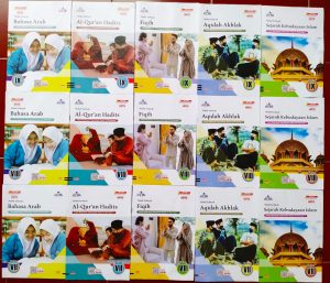 Distributor/Supplier/Jual LKS MTs Agama Merek Husna Penerbit CV MWG Semester 1 Kelas 1,2,3,4,5,6 Tahun Ajaran 2022/2023
