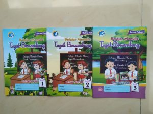 Distributor/Supplier/Agen/Jual Buku Belajar Menulis Tegak Bersambung Penerbit Putra Angkasa Kelas 1, 2, 3 Semester 1 2022/2023 (WA 085730453518)