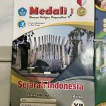 Distributor/Supplier/Agen/Jual Buku LKS Kurikulum 2013 SMA Kelas 11 dan 12 Merek Medali Penerbit Indonesia Jaya Semester Ganjil 2023/2024 (WA 085730453518)