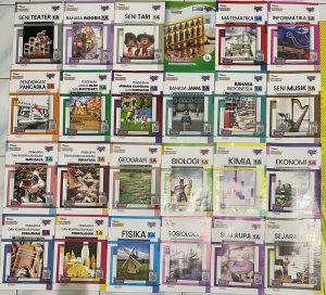 Distributor/Supplier/Agen/Jual Buku LKS Kurikulum Merdeka (Kurmer) SMA/MA/SMK Semester Ganjil Merek Kharisma Penerbit Putra Nugraha Group Tahun Ajaran 2023/2024 (WA 085730453518)