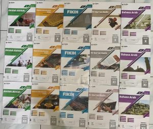 Distributor/Supplier/Agen/Jual Buku LKS MA Agama Kurikulum 2013 (K13) Semester Ganjil Penerbit Media Karya Putra (MKP) Tahun Ajaran 2023/2024 (WA 085730453518)